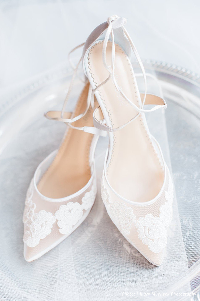Wedding Shoes Lace Flowers Female Main Wedding Photos Are Not Tired Brides  Pregnant Women Can Wear